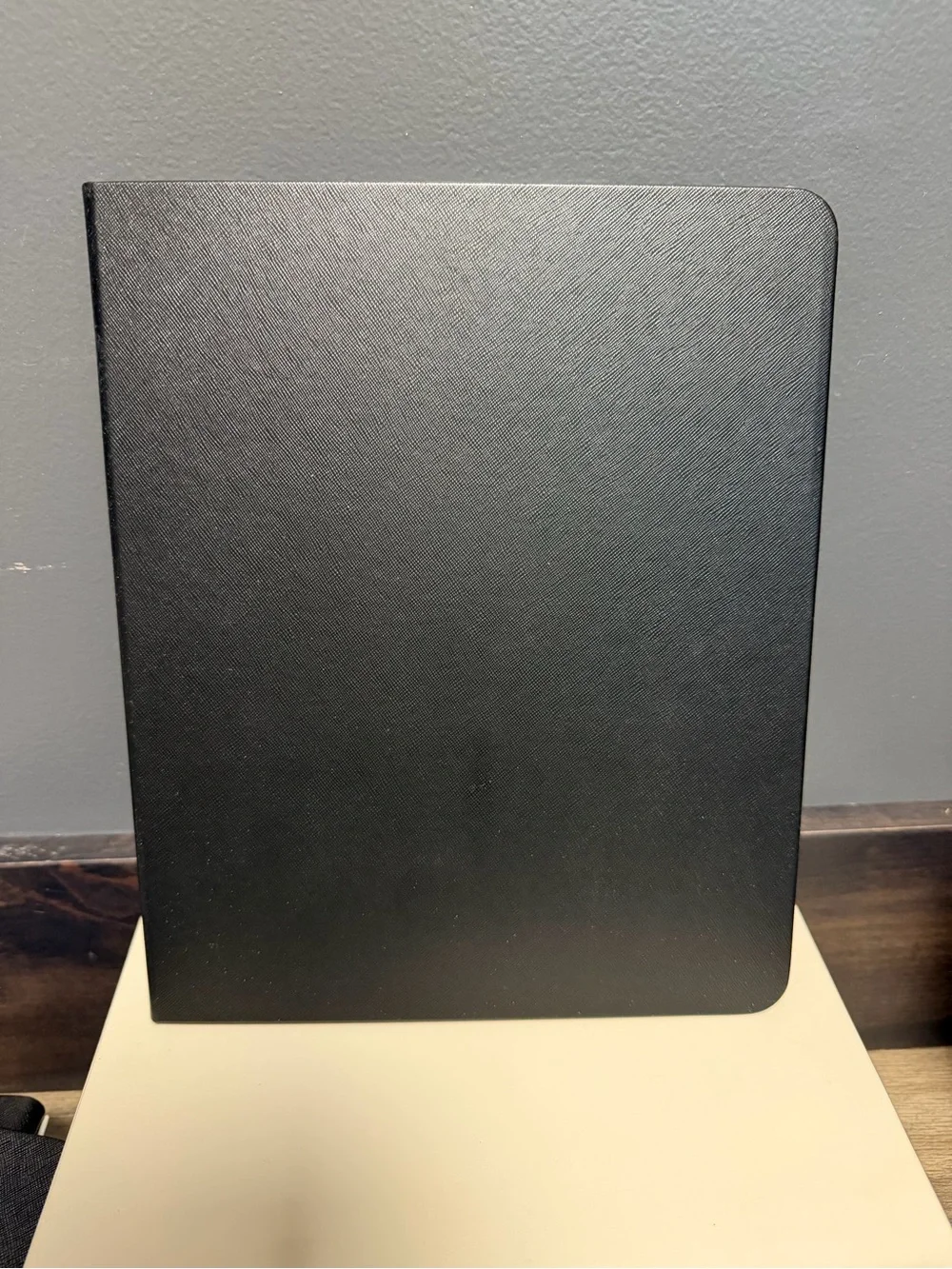 Brand New heyday Black Folio Tablet Case for iPad Air 13 in (2024)